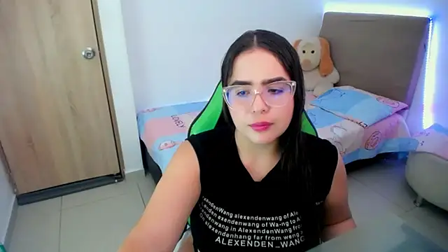  alicia z online show from 02/28/25, 05:37