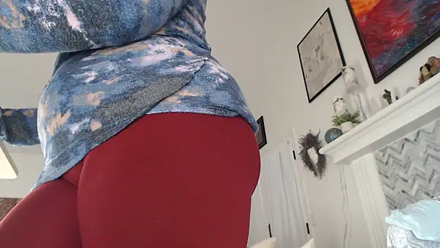 AuroraWillows online show from 02/01/26, 07:29