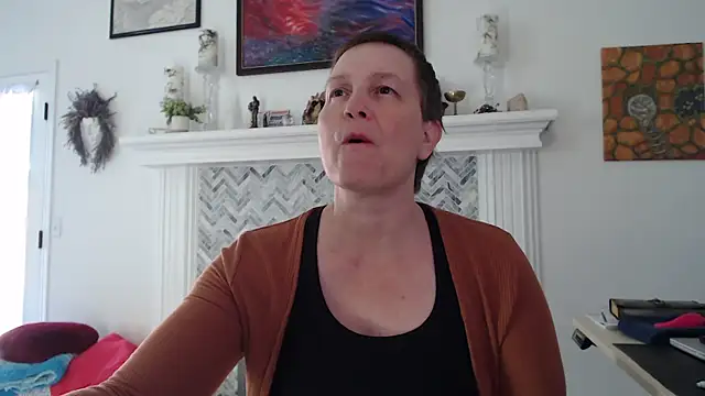 AuroraWillows online show from 04/18/26, 05:50