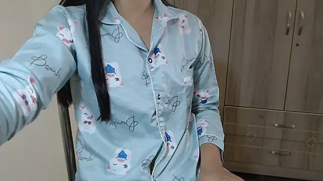 Snapshot of Beauty_Asian_Tina chatting on 03/20/25, 01:46 Beauty Asian Tina online show from 03/20/25, 01:46
