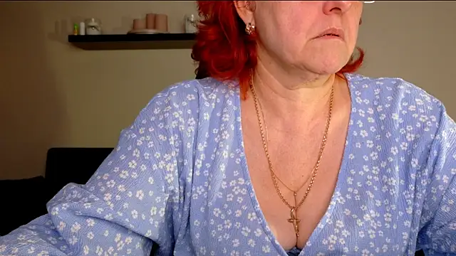 JoannaAndNeighbour online show from 06/15/26, 07:32