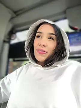   IRIS   online show from 02/11/25, 03:29