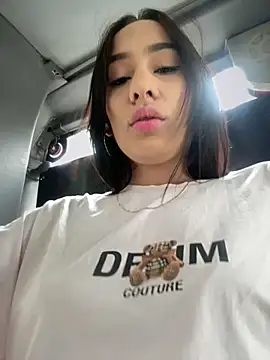   IRIS   online show from 03/21/25, 01:34