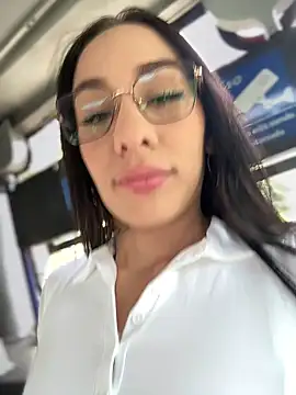   IRIS   online show from 10/21/25, 01:56