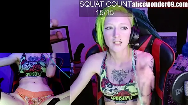 alicewonder09 online show from 11/02/25, 03:42