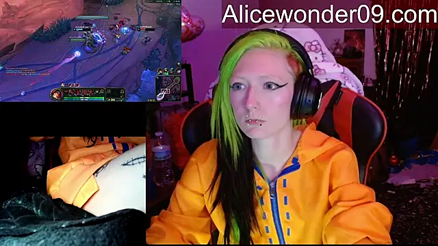 alicewonder09 online show from 02/24/26, 05:49