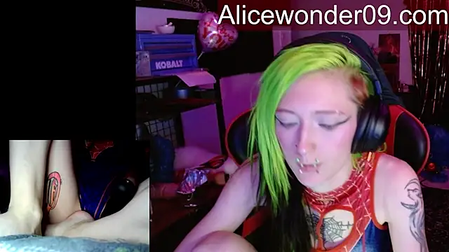 alicewonder09 online show from 03/11/26, 03:34