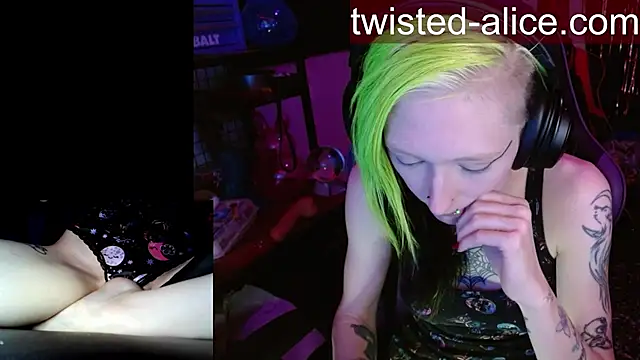 alicewonder09 online show from 04/04/26, 06:00