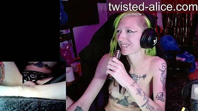 alicewonder09 online show from 04/14/26, 03:12