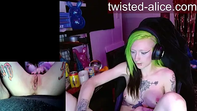 alicewonder09 online show from 04/17/26, 03:31