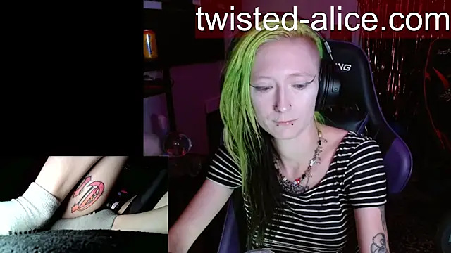 alicewonder09 online show from 07/23/26, 03:04
