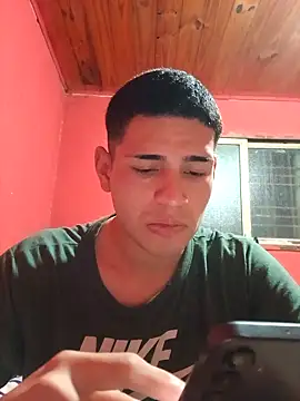 Snapshot of ynose2 chatting on 09/14/25, 11:26 ynose2 online show from 09/14/25, 11:26