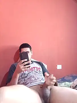 Snapshot of ynose2 chatting on 09/29/25, 01:16 ynose2 online show from 09/29/25, 01:16