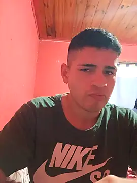 Snapshot of ynose2 chatting on 10/25/25, 09:20 ynose2 online show from 10/25/25, 09:20