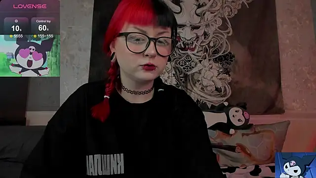 t0riayun0 online show from 11/18/25, 07:40