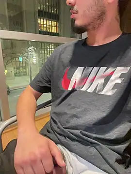 Snapshot of Bbyboyivan chatting on 01/24/25, 02:39 Bbyboyivan online show from 01/24/25, 02:39