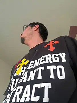 Snapshot of Bbyboyivan chatting on 02/01/26, 10:41 Bbyboyivan online show from 02/01/26, 10:41