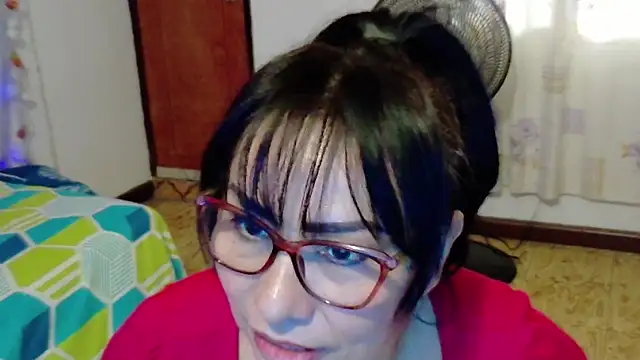 hottplay online show from 12/21/24, 04:36