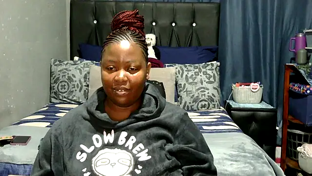 Snapshot of caramelbooty69 chatting on 05/09/26, 01:55 caramelbooty69 online show from 05/09/26, 01:55