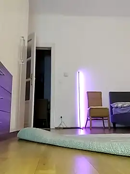 Snapshot of Viola_sweet_honey chatting on 01/19/25, 06:32 Viola sweet honey online show from 01/19/25, 06:32