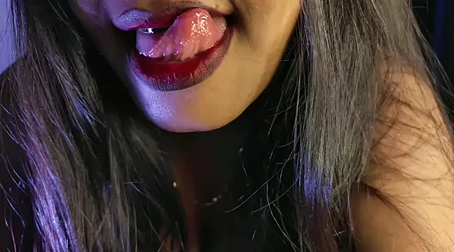 Snapshot of Your_Devika chatting on 12/16/24, 06:05 Your Devika online show from 12/16/24, 06:05