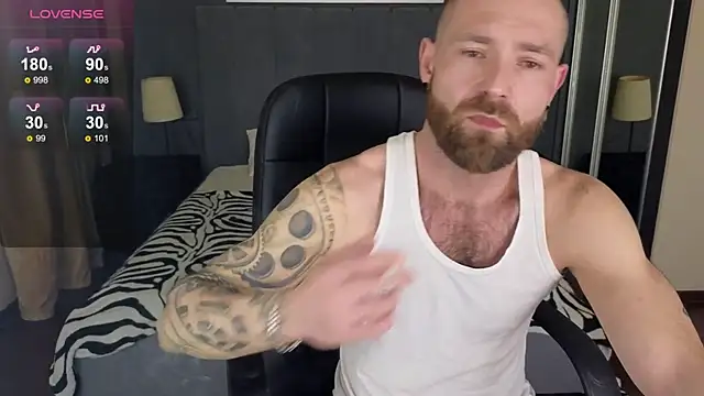 Snapshot of Rory_Reed chatting on 02/07/25, 11:45 Rory Reed online show from 02/07/25, 11:45