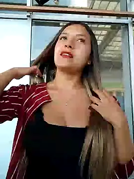 Snapshot of alana_69 chatting on 01/07/25, 05:31 alana 69 online show from 01/07/25, 05:31