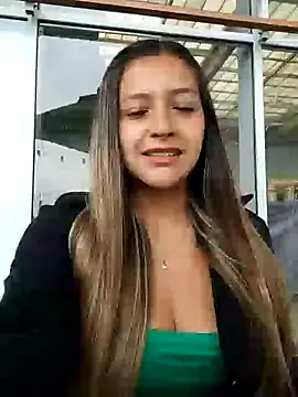 Snapshot of alana_69 chatting on 02/08/25, 05:29 alana 69 online show from 02/08/25, 05:29