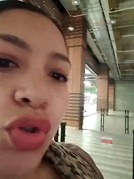 Snapshot of alana_69 chatting on 11/06/25, 10:54 alana 69 online show from 11/06/25, 10:54