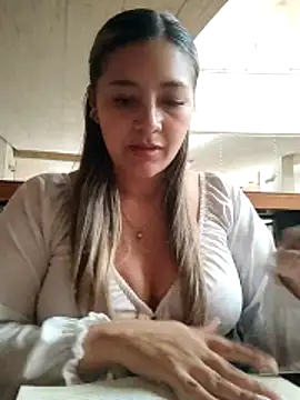 Snapshot of alana_69 chatting on 04/30/26, 09:19 alana 69 online show from 04/30/26, 09:19