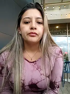 Snapshot of alana_69 chatting on 05/20/26, 10:38 alana 69 online show from 05/20/26, 10:38