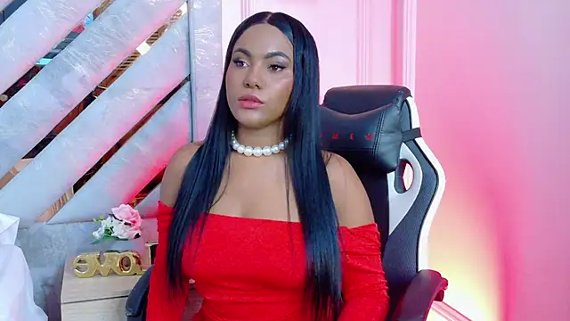 Sara Boom online show from 12/05/25, 03:09