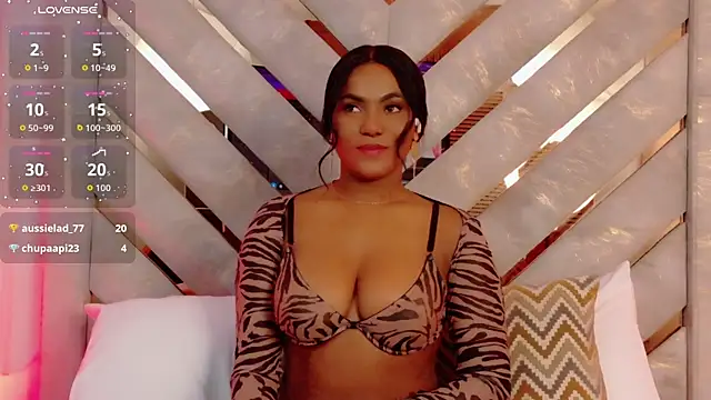 Sara Boom online show from 12/13/25, 07:53