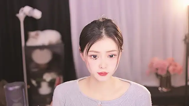 Ocean--Lili online show from 02/27/25, 02:10