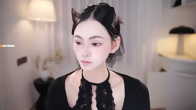 Ocean--Lili online show from 10/24/25, 02:24