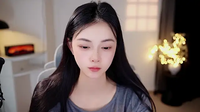 Snapshot of Ocean--Lili chatting on 07/20/26, 02:19 Ocean--Lili online show from 07/20/26, 02:19