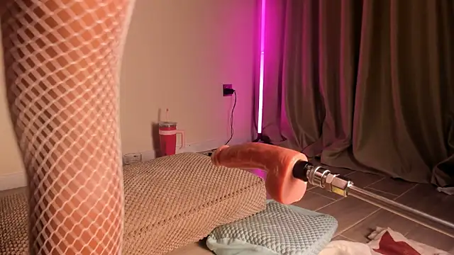 sugar-mirie online show from 01/09/25, 05:00