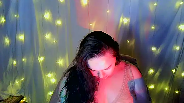 Victoria Marks online show from 09/23/25, 12:35