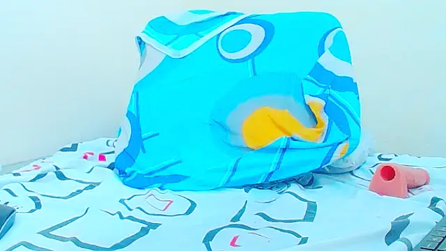 Camilexxx online show from 02/13/25, 06:48