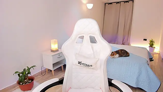 carleee winter online show from 11/27/25, 02:35