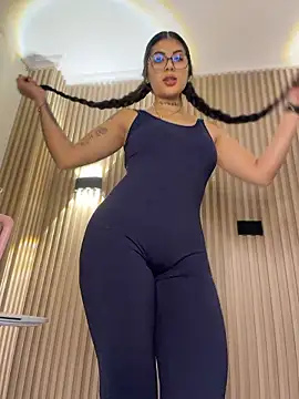 Sarasanders 4 online show from 01/07/26, 03:42