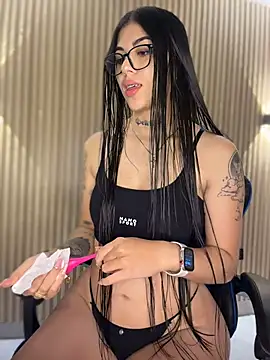 Sarasanders 4 online show from 02/25/26, 03:38