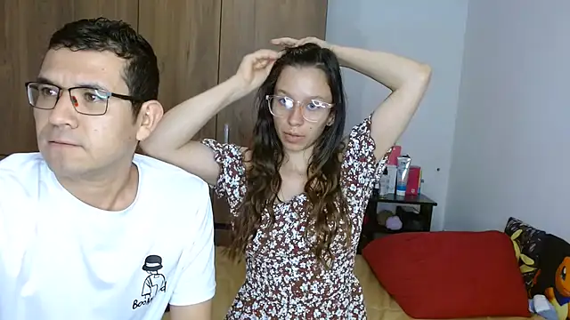 Isaandysex2428 online show from 07/08/26, 01:54