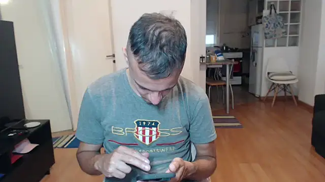 guachin hunk online show from 04/04/26, 06:16