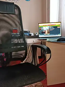 Snapshot of sergeysas chatting on 07/12/26, 02:57 sergeysas online show from 07/12/26, 02:57