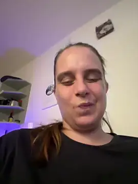 LadyChantale online show from 04/13/26, 06:19