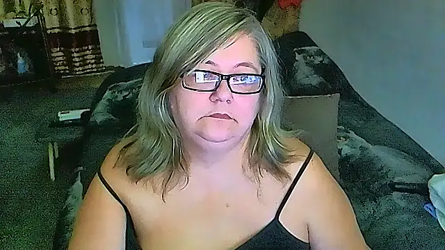 sex2 online show from 10/10/25, 08:46