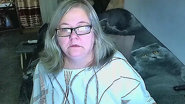 sex2 online show from 10/25/25, 08:36