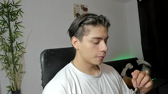 Giordano Russo online show from 02/03/25, 03:59