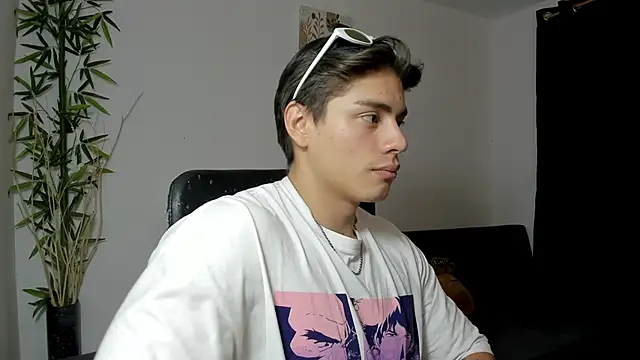 Giordano Russo online show from 02/18/25, 05:53